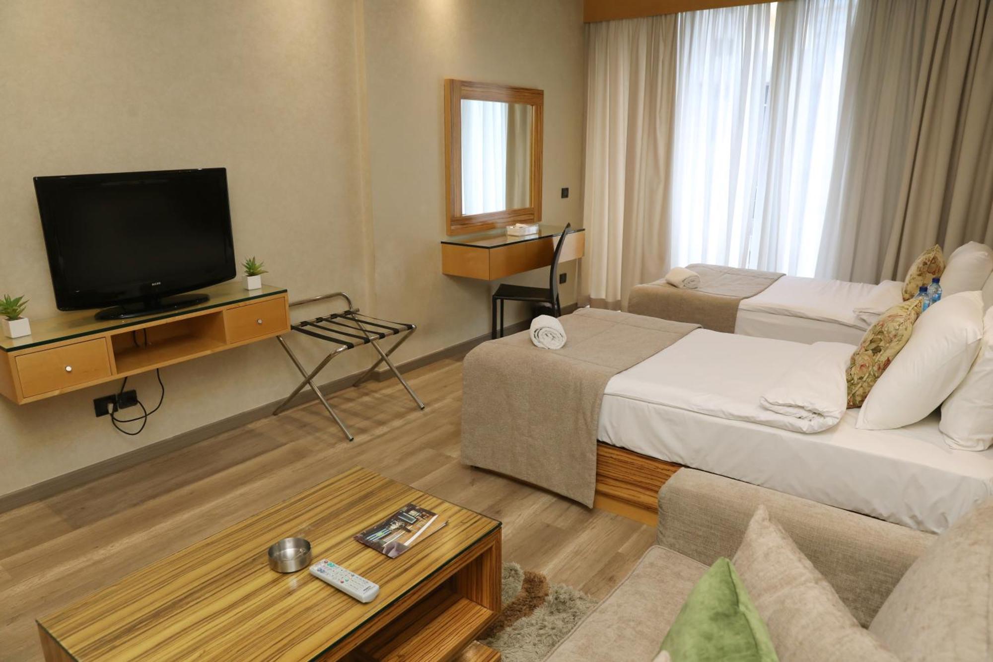 Imperial Suites Hotel Bejrút Kültér fotó