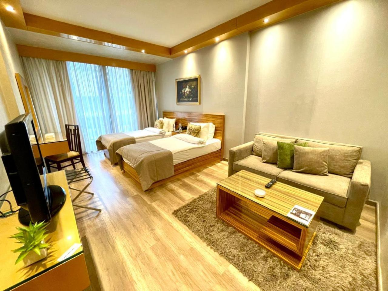 Imperial Suites Hotel Bejrút Kültér fotó