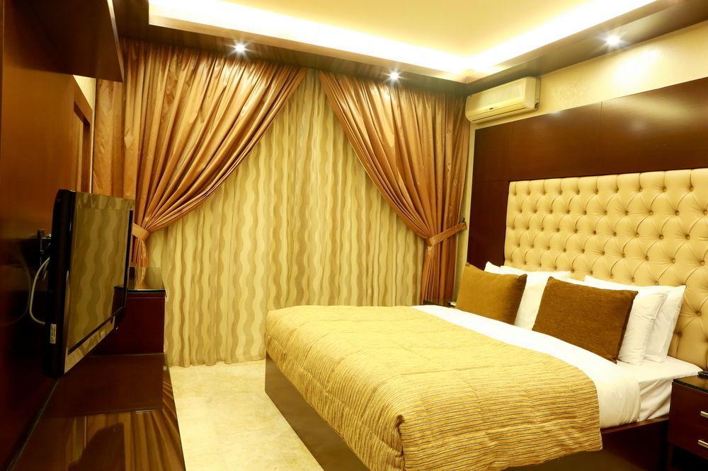 Imperial Suites Hotel Bejrút Kültér fotó