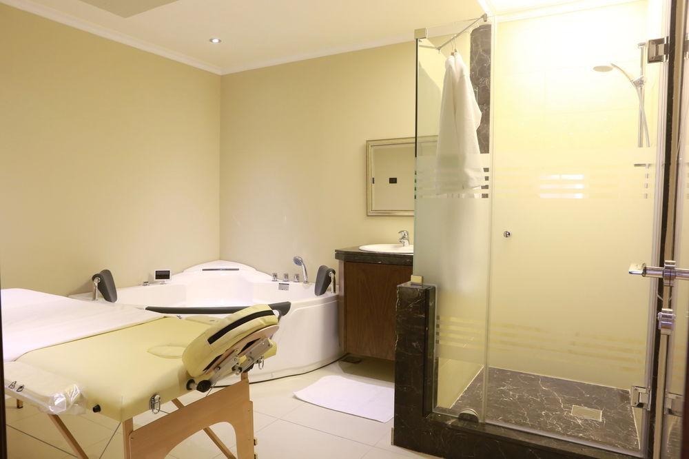 Imperial Suites Hotel Bejrút Kültér fotó
