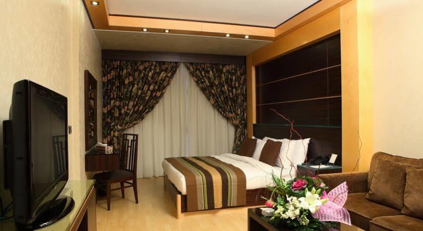 Imperial Suites Hotel Bejrút Kültér fotó